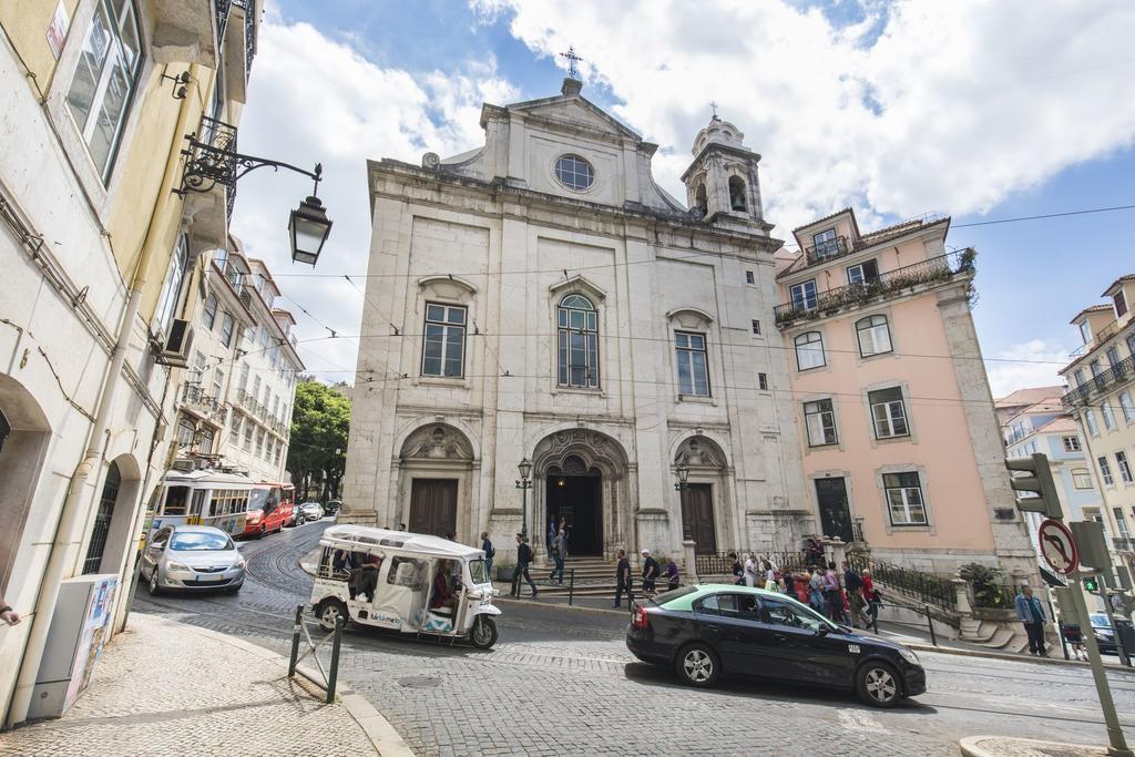 Lovelystay - Downtown Magnificent Flat Lisbon Exterior photo