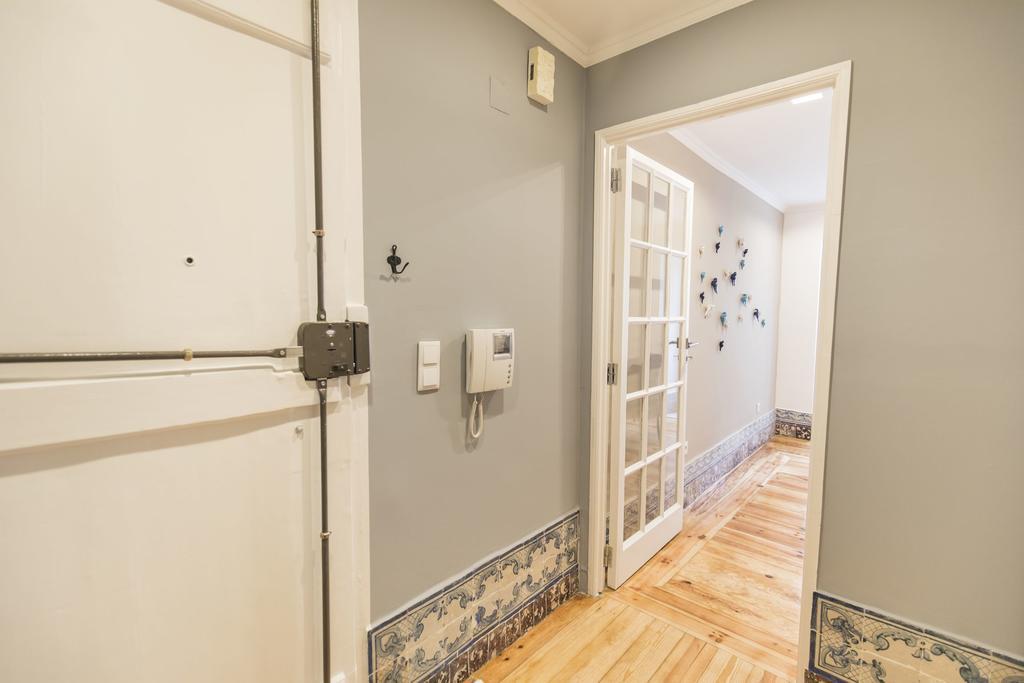 Lovelystay - Downtown Magnificent Flat Lisbon Exterior photo