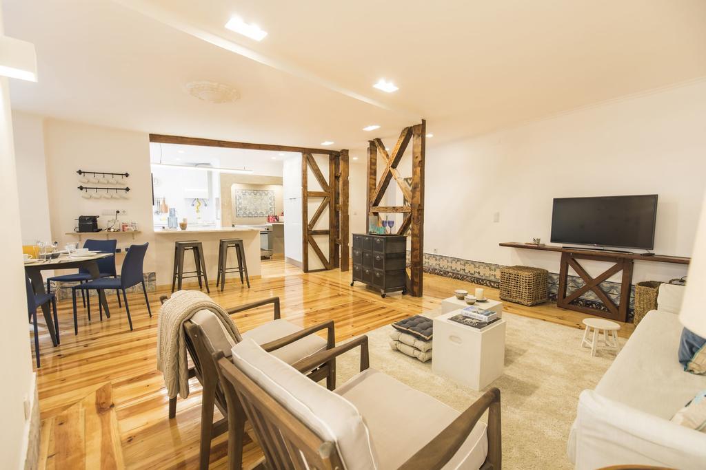 Lovelystay - Downtown Magnificent Flat Lisbon Exterior photo